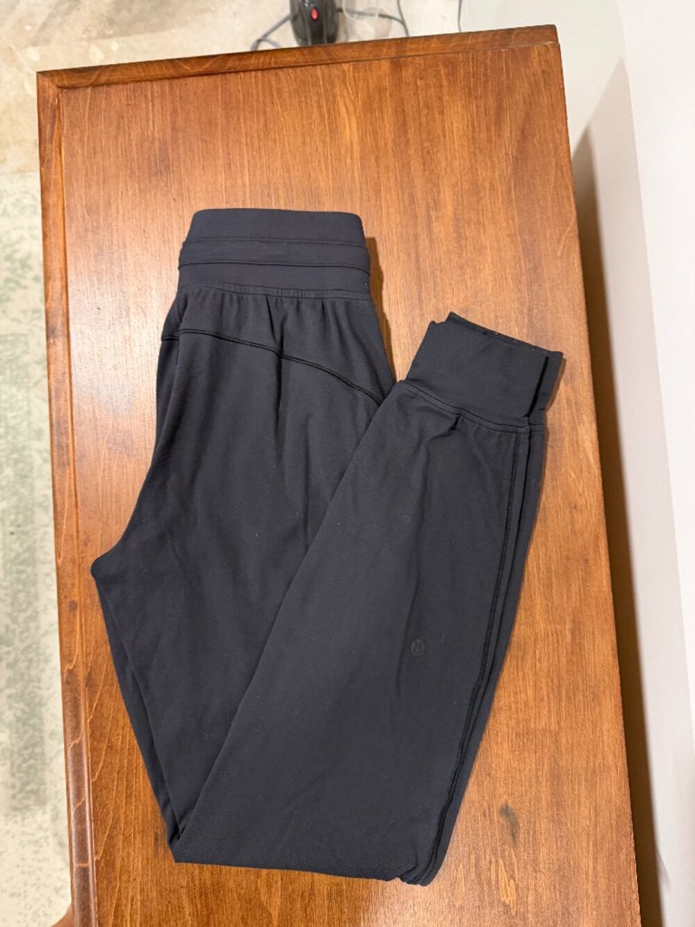 Lululemon Black Ready to Rulu Jogger Pants Women’s Size 2 Drawstring Pockets 29”